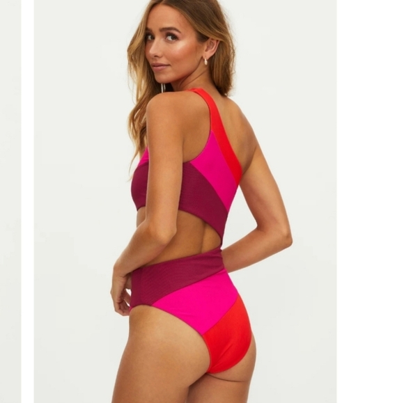 New!Beach Riot Joyce In Be Mine  Colorblock Cut-out One Piece Swimsuit - Picture 3 of 16